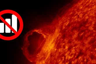 Sun Storm Fury: How Solar Flares Can Disrupt Mobile Networks